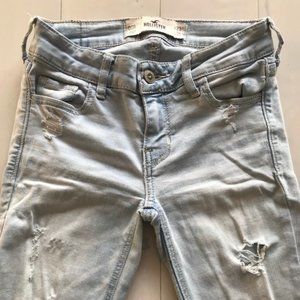 [Hollister] - Skinny Jeans